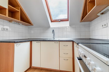 Nová kuchyňská linka - Pronájem bytu 3+kk v osobním vlastnictví 64 m², Jesenice