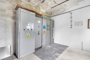 Prodej skladovacích prostor 3070 m², Bílá Třemešná