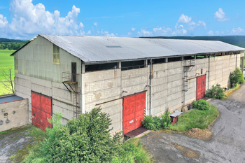 Prodej skladovacích prostor 1400 m², Bílá Třemešná