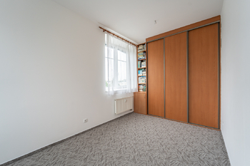 Prodej bytu 2+1 v osobním vlastnictví 48 m², Milovice