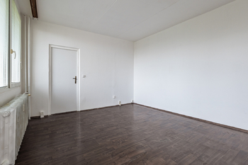Prodej bytu 1+1 v osobním vlastnictví 33 m², Chomutov