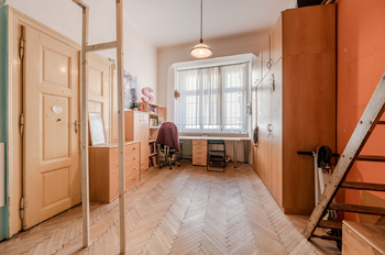Prodej bytu 4+1 v osobním vlastnictví 110 m², Praha 5 - Smíchov