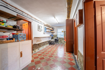 Suterén domu - Prodej domu 190 m², Kolín