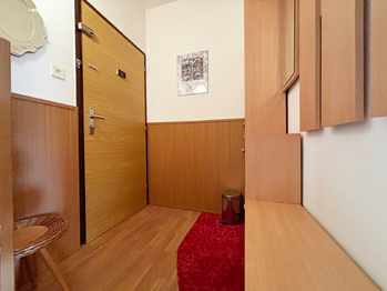 předsíň - Pronájem bytu 2+kk v osobním vlastnictví 48 m², České Budějovice