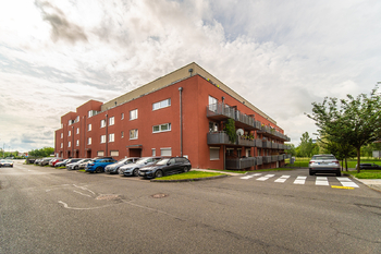 Prodej bytu 1+kk v osobním vlastnictví 40 m², Praha 5 - Jinonice