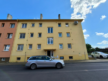 Prodej bytu 3+1 v osobním vlastnictví 59 m², Lubenec