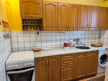 Prodej bytu 3+1 v osobním vlastnictví 59 m², Lubenec