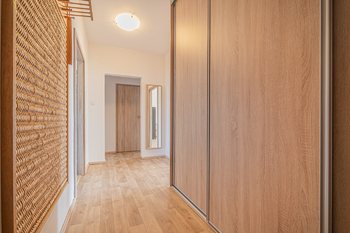 Pronájem bytu 3+1 v osobním vlastnictví 79 m², Praha 4 - Michle