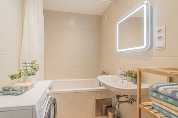 Pronájem bytu 3+1 v osobním vlastnictví 79 m², Praha 4 - Michle