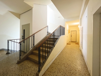 Prodej bytu 2+1 v osobním vlastnictví 52 m², Praha 4 - Krč