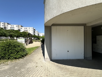 Pronájem bytu 2+kk v osobním vlastnictví 68 m², Praha 9 - Černý Most