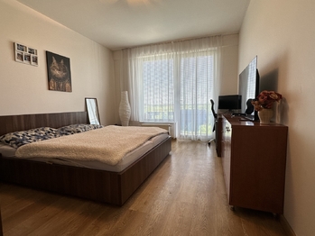 Pronájem bytu 2+kk v osobním vlastnictví 68 m², Praha 9 - Černý Most