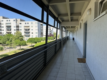 Pronájem bytu 2+kk v osobním vlastnictví 68 m², Praha 9 - Černý Most