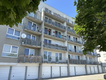 Pronájem bytu 2+kk v osobním vlastnictví 68 m², Praha 9 - Černý Most