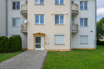 Dům - Prodej bytu 3+1 v osobním vlastnictví 77 m², Holice