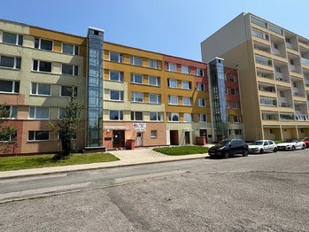 Prodej bytu 3+1 v osobním vlastnictví 68 m², Kladno