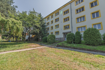 Pronájem bytu 3+1 v osobním vlastnictví 66 m², Praha 9 - Hloubětín
