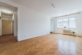 Pronájem bytu 3+1 v osobním vlastnictví 66 m², Praha 9 - Hloubětín