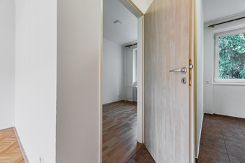 Pronájem bytu 3+1 v osobním vlastnictví 66 m², Praha 9 - Hloubětín
