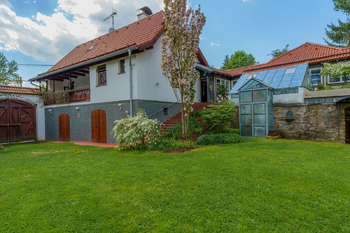 Prodej domu 689 m², Borotice