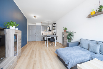 Prodej bytu 3+kk v osobním vlastnictví 74 m², Praha 9 - Hostavice