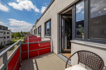 Prodej bytu 3+kk v osobním vlastnictví 74 m², Praha 9 - Hostavice