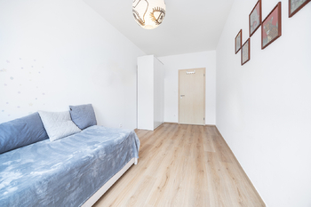 Prodej bytu 3+kk v osobním vlastnictví 74 m², Praha 9 - Hostavice
