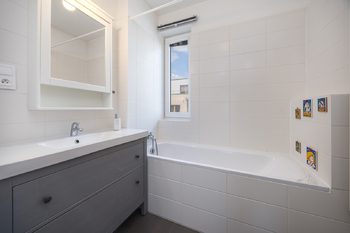 Prodej bytu 3+kk v osobním vlastnictví 74 m², Praha 9 - Hostavice