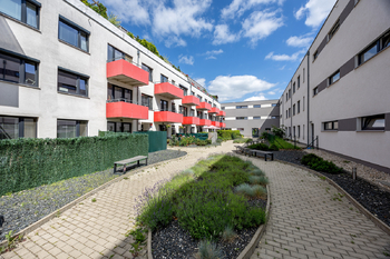 Prodej bytu 3+kk v osobním vlastnictví 74 m², Praha 9 - Hostavice