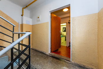 Prodej bytu 2+kk v osobním vlastnictví 54 m², Praha 4 - Podolí