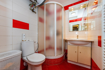 Prodej bytu 2+kk v osobním vlastnictví 54 m², Praha 4 - Podolí