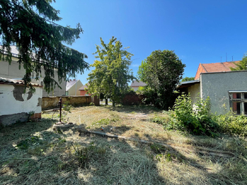 Prodej pozemku 440 m², Bystročice