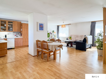 Prodej ubytovacího zařízení 372 m², Zvěrkovice