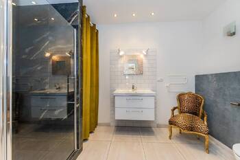 Pronájem bytu 1+kk v osobním vlastnictví 40 m², Praha 1 - Nové Město