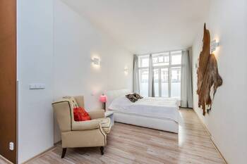 Pronájem bytu 1+kk v osobním vlastnictví 40 m², Praha 1 - Nové Město