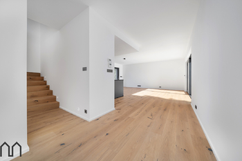 Prodej bytu 3+kk v osobním vlastnictví 205 m², Mukařov
