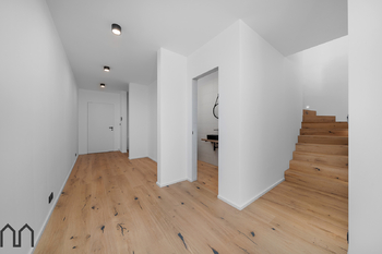 Prodej bytu 3+kk v osobním vlastnictví 205 m², Mukařov