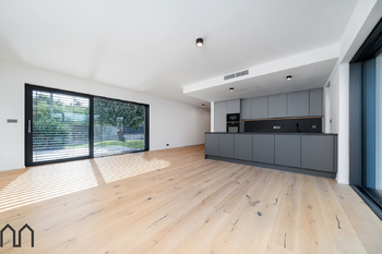 Prodej bytu 3+kk v osobním vlastnictví 205 m², Mukařov