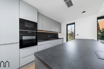 Prodej bytu 3+kk v osobním vlastnictví 205 m², Mukařov
