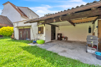 Prodej domu 142 m², Městec Králové
