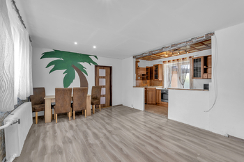 Prodej domu 142 m², Městec Králové
