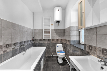 Prodej domu 142 m², Městec Králové