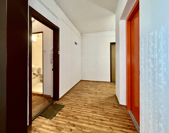 výtah přímo naproti bytu - Pronájem bytu 1+kk v družstevním vlastnictví 28 m², Jablonec nad Nisou