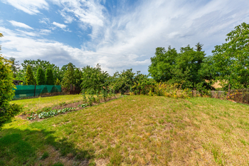 Prodej domu 320 m², Straškov-Vodochody
