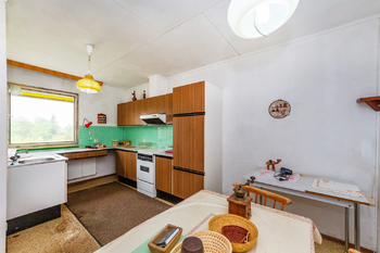 Prodej domu 320 m², Straškov-Vodochody