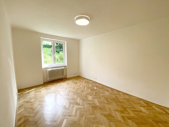Pronájem bytu 3+1 v osobním vlastnictví 64 m², Praha 4 - Podolí