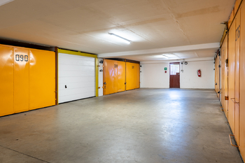 Prodej garáže 20 m², Praha 6 - Řepy