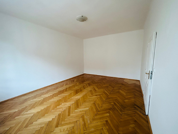 Pronájem bytu 1+1 v osobním vlastnictví 43 m², Praha 5 - Smíchov