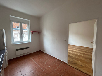 Pronájem bytu 1+1 v osobním vlastnictví 43 m², Praha 5 - Smíchov
