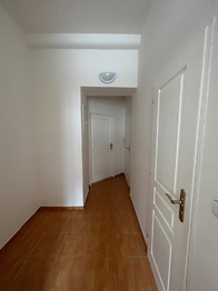 Pronájem bytu 1+1 v osobním vlastnictví 43 m², Praha 5 - Smíchov
